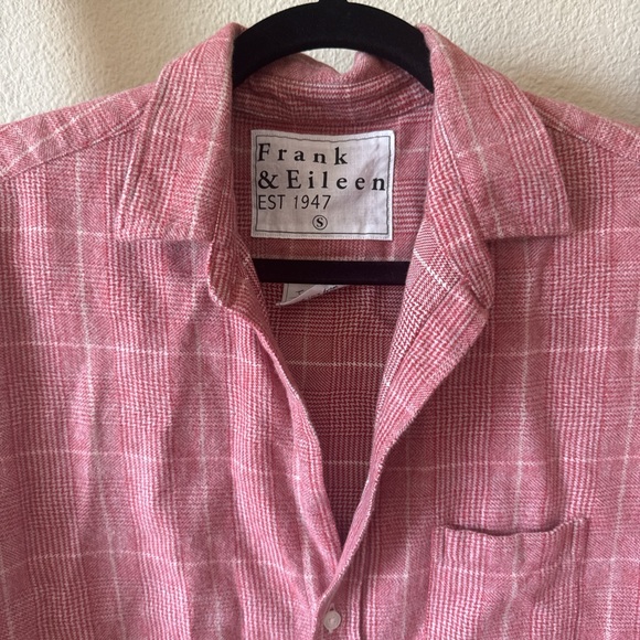 Frank & Eileen Red women’s brushed flannel shirt - Picture 2 of 7